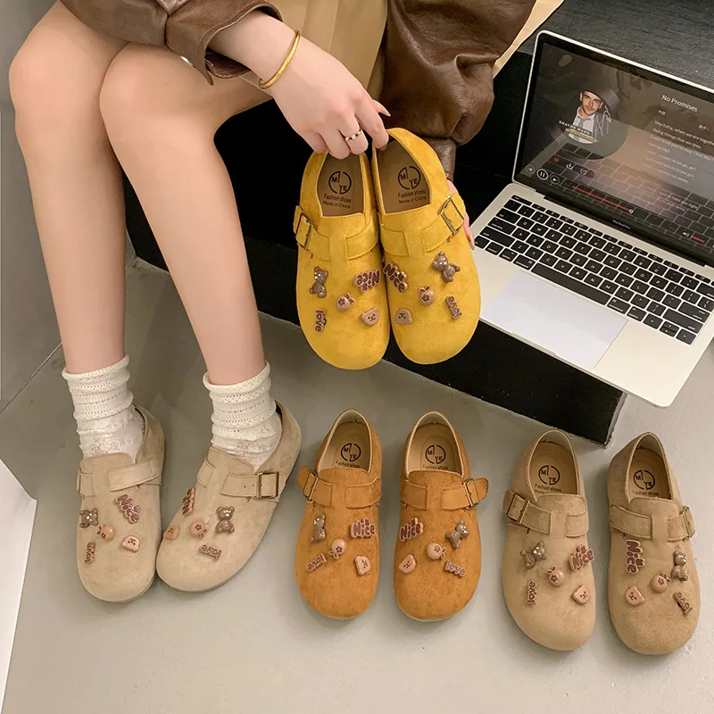 

Весна-лето 2026. Женские туфли на плоской подошве на массивной платформе, бархатные слипоны в стиле ретро для увеличения роста, сверхлегкая повседневная обувь.