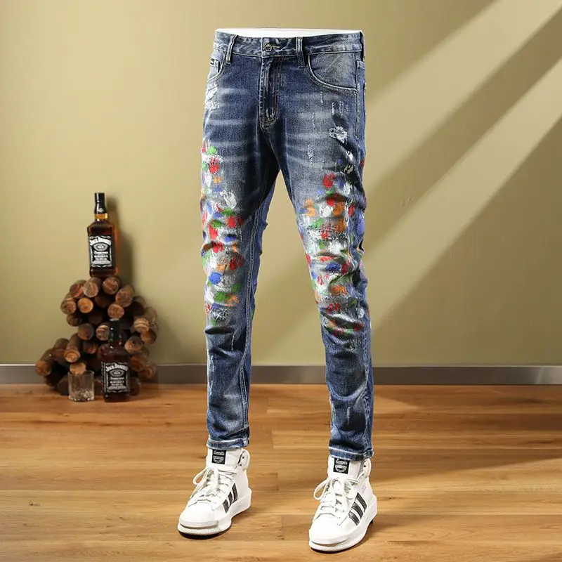 

High quality embroidered speckled jeans men's new 2022 vintage slim European and American style men clothing Ripped jeans