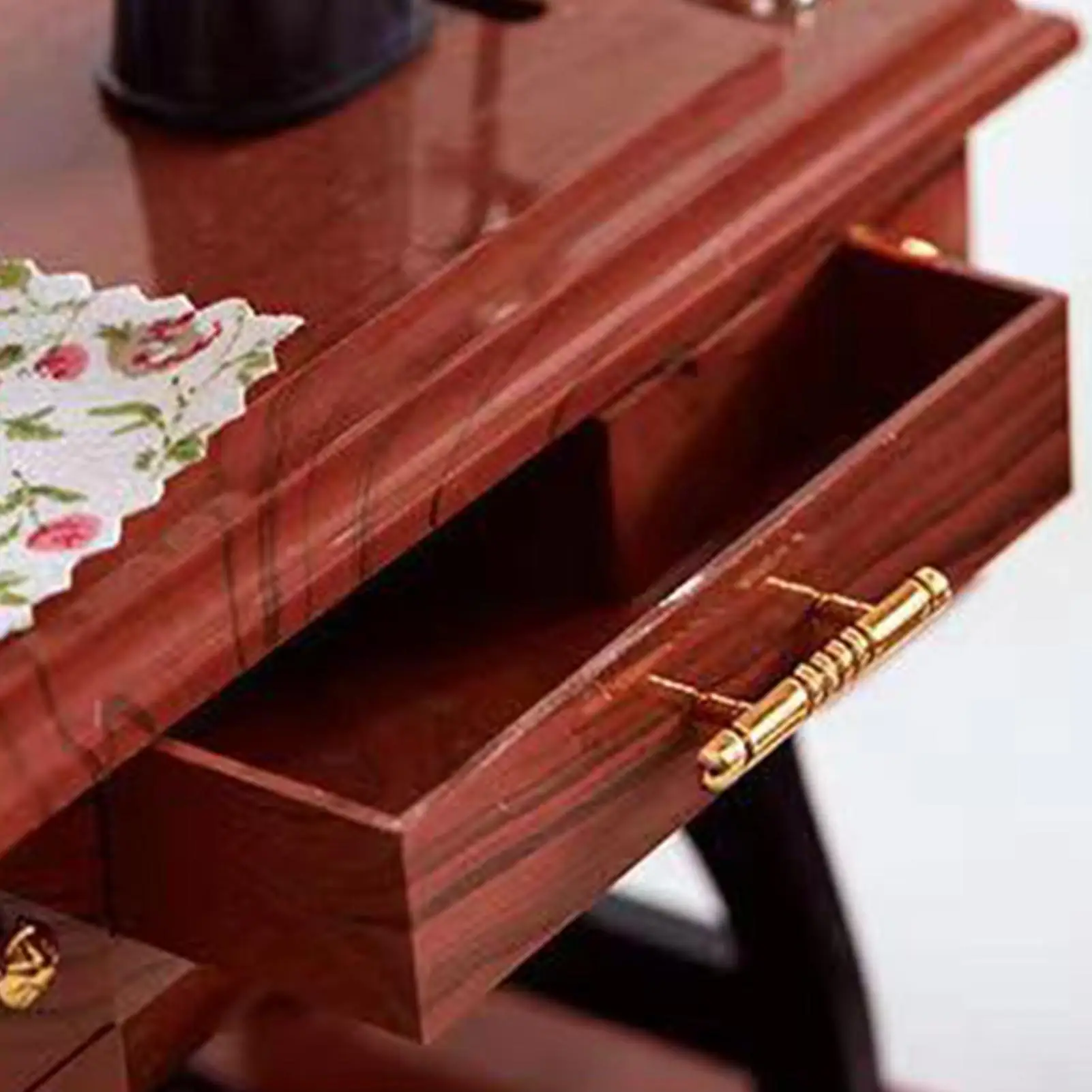 Desktop Sewing Machine Musical Box Retro Design Long Service Life Ideal for Living Room Bedroom Hotel Sewing Machine Musical Box
