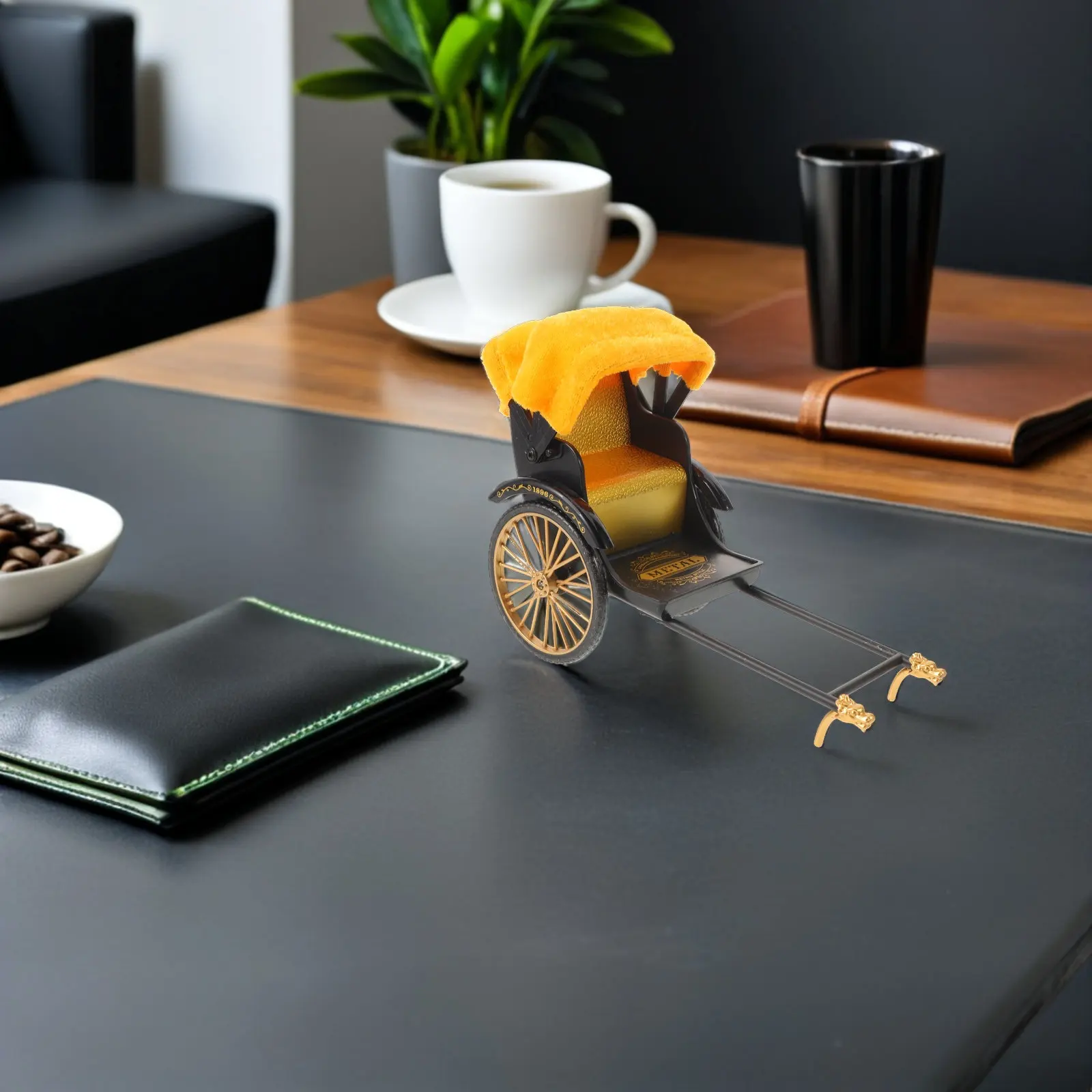 Vintage Chinese Jinrikisha Three-Wheeled Vehicle Retro Desktop Ornament Mini Metal Tricycle Sculpture Yellow Car