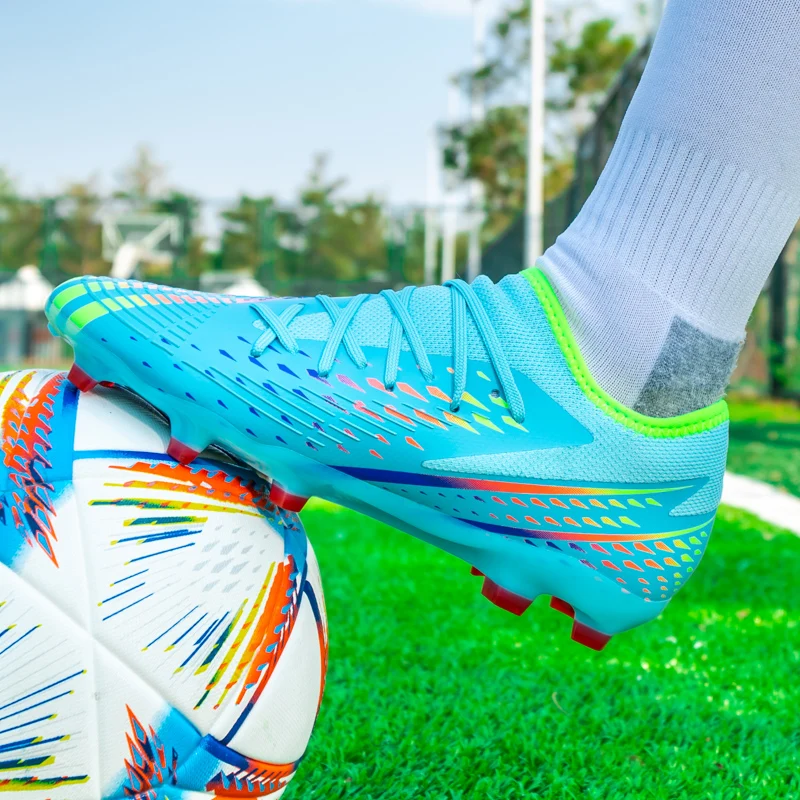 Zapatos de fútbol profesionales para hombres, tacos de campo de fútbol bajos, tacos de entrenamiento antideslizantes para niños, zapatos de calidad, nuevo, 2023