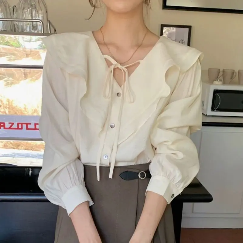 French Style Fashion Elegant Solid Color V-neck Long Sleeved Shirt Autumn New Loose Casual Original Design Ruffled Neck Lady Top