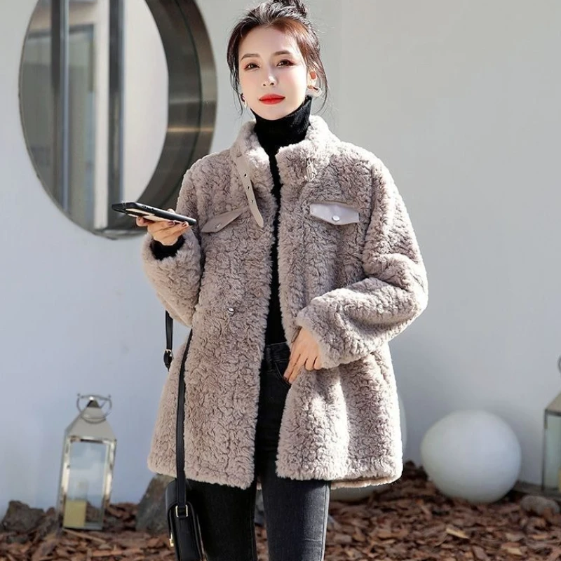 

2023 New Women Winter Faux Lamb Wool Fur Coat Mid-length Vercoat Simple Commuter Loose Jacket Stand Collar Thick Outwear