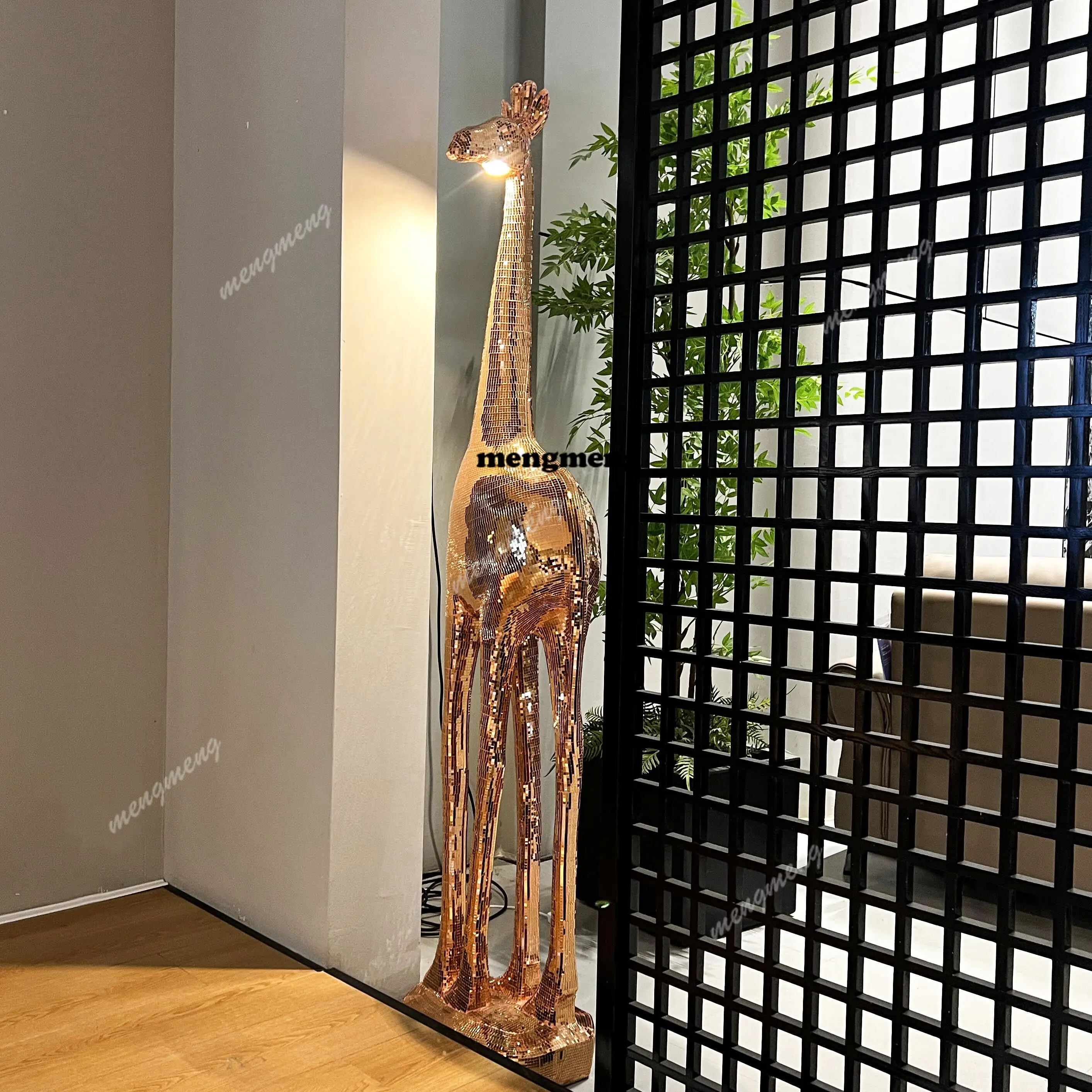 Giraffe with lamp living room floor-to-ceiling large ornament under the stairs decorative glass sequins glow
