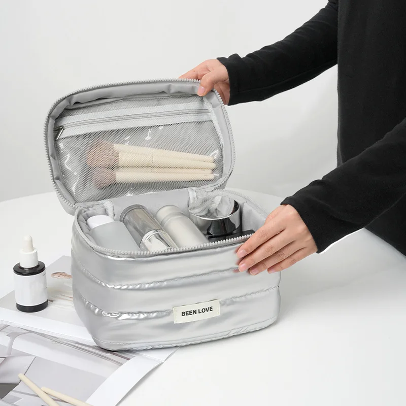 Solid Color New Makeup Bag High Beauty Makeup Brush Lipstick Storage Bag Convenient Large Capacity Handheld Toilet Bag For Women