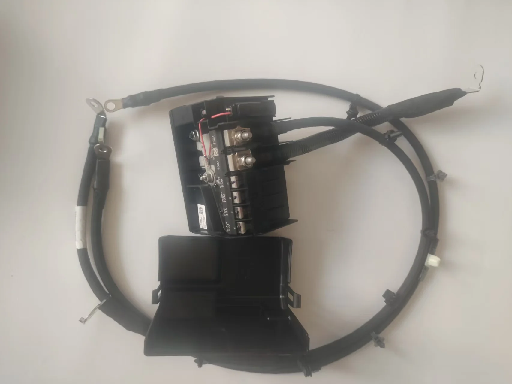 26354350 26321791 26452655 Positive Battery Cable, Suitable for Buick Gl8Es20-21 Models, Used for Lsy2.0T Engine
