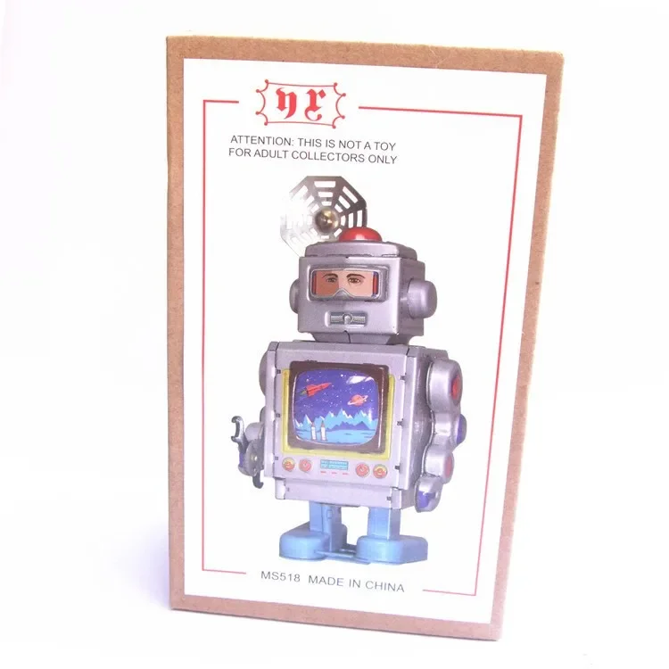 [Funny] Classic collection Retro Clockwork Wind up Metal Walking Tin Toy The astronaut robots Mechanical kids christmas gift