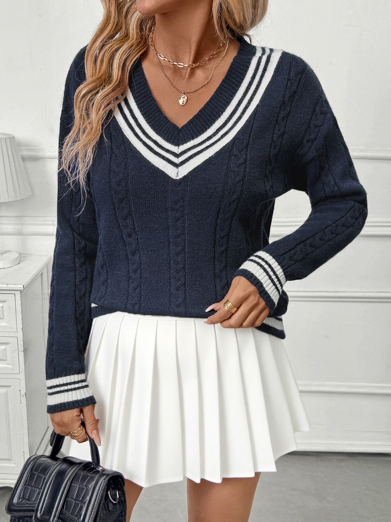 

Cross-border foreign trade Autumn New School style back-to-school Season V-neck pullover sweater for women
