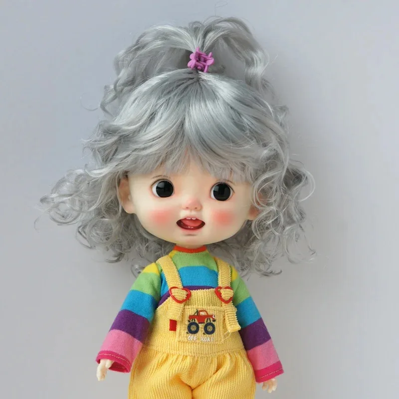 إكسسوارات دمى بجميع الأحجام JD813 شعر مستعار BJD صناعي مجعد وفوضوي نصف مربوط من الموهير