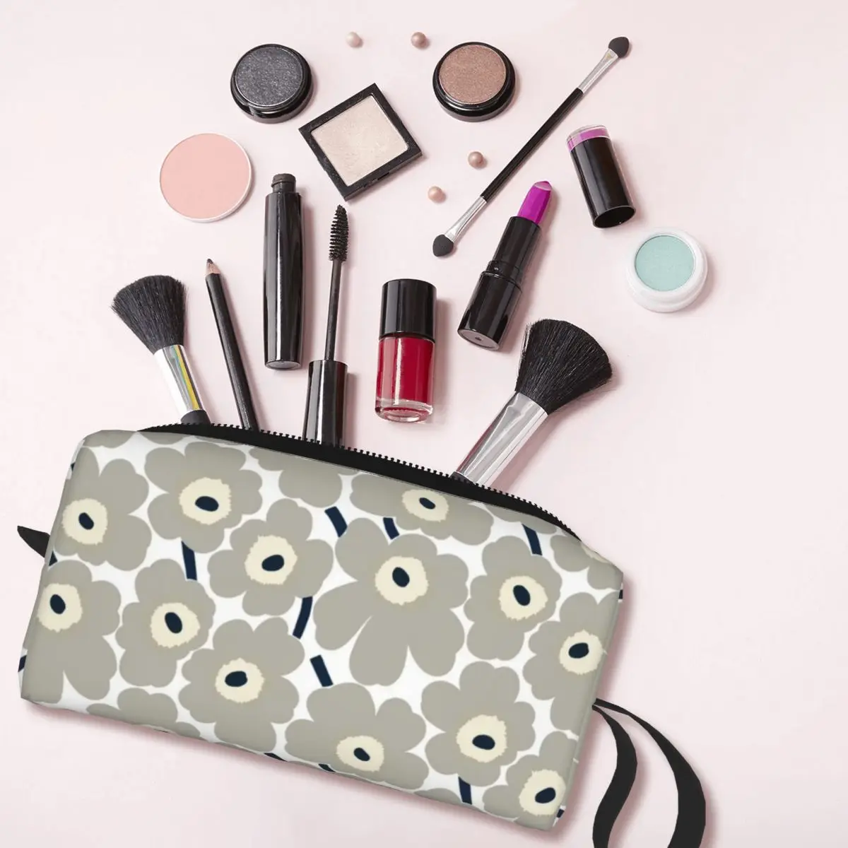 Custom Little Poppy Print Toiletry Bag for Women Modern Style Makeup Cosmetic Organizer Lady Beauty Storage Dopp Kit Box Case