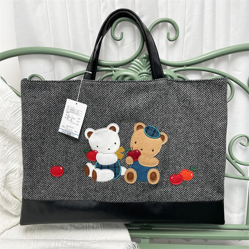 Familiar Tote Handbag Women\'s Embroidered High-capacity 32*43cm Cartoon Bear 576701 Single Shoulder Messenger Bag