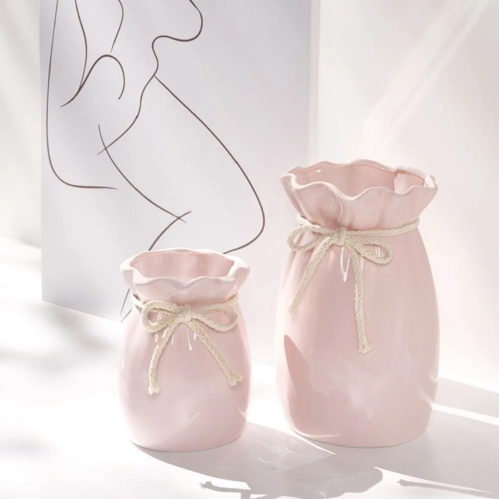 Unique Style Lucky Bag Shape Ceramic Vase Bohemian Modern Flower Vase Creative Nordic Flower Container Desktop Decor