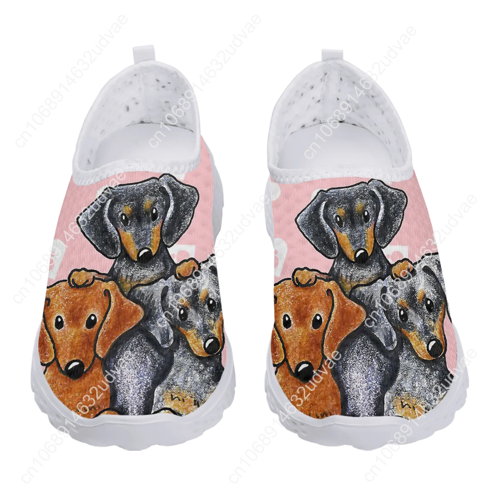 Fashion Cartoon Dachshund Print Lightweight Breathable Mesh Shoes Pink Heart Print Loafers Soft Casual Sneakers