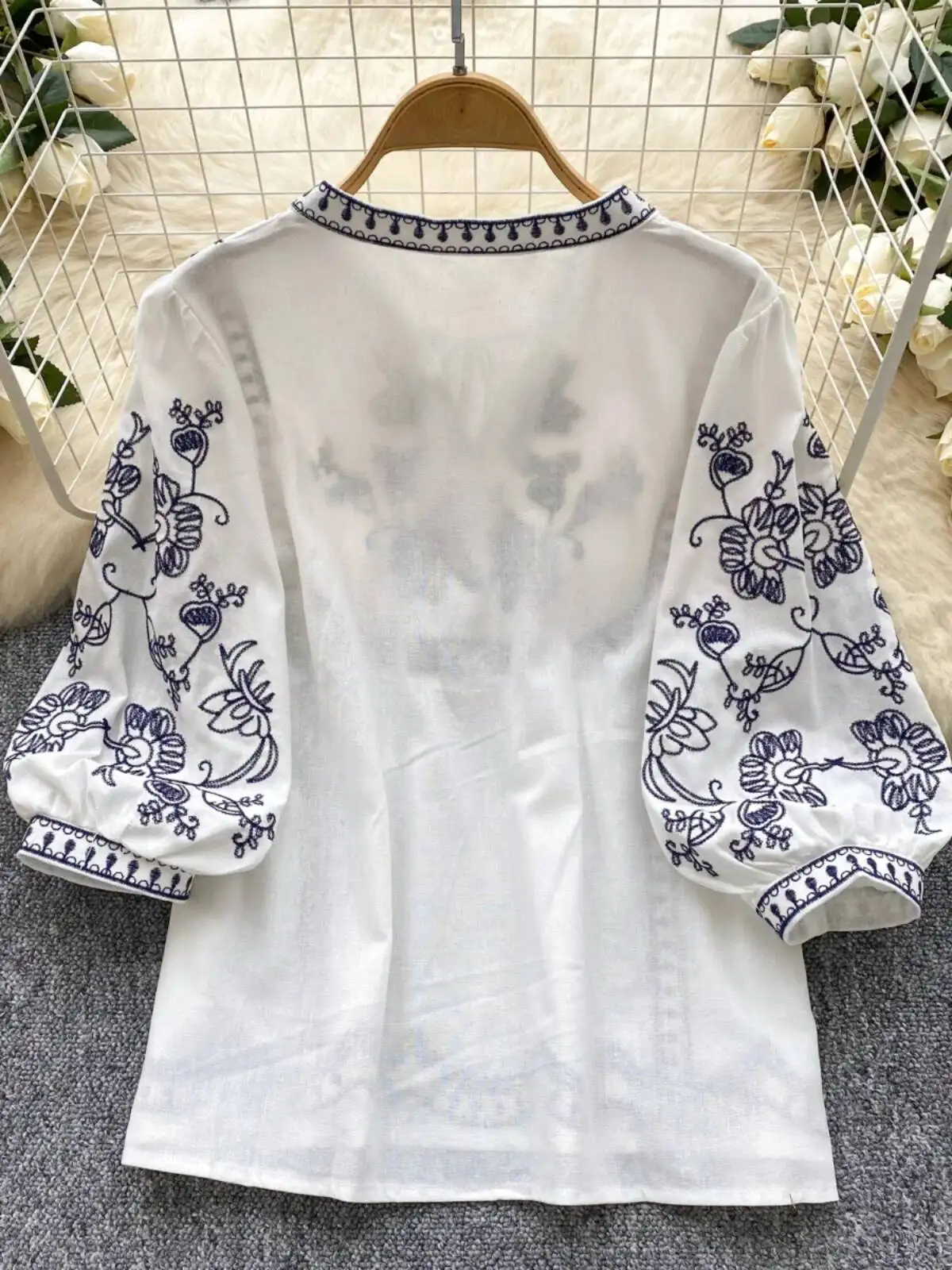 

BabYoung All-Match Loose Simple Office Lady Crop Top Bohemian Holidays Vintage Minority Embroidery Blusa Slim Moda Bady Shirts