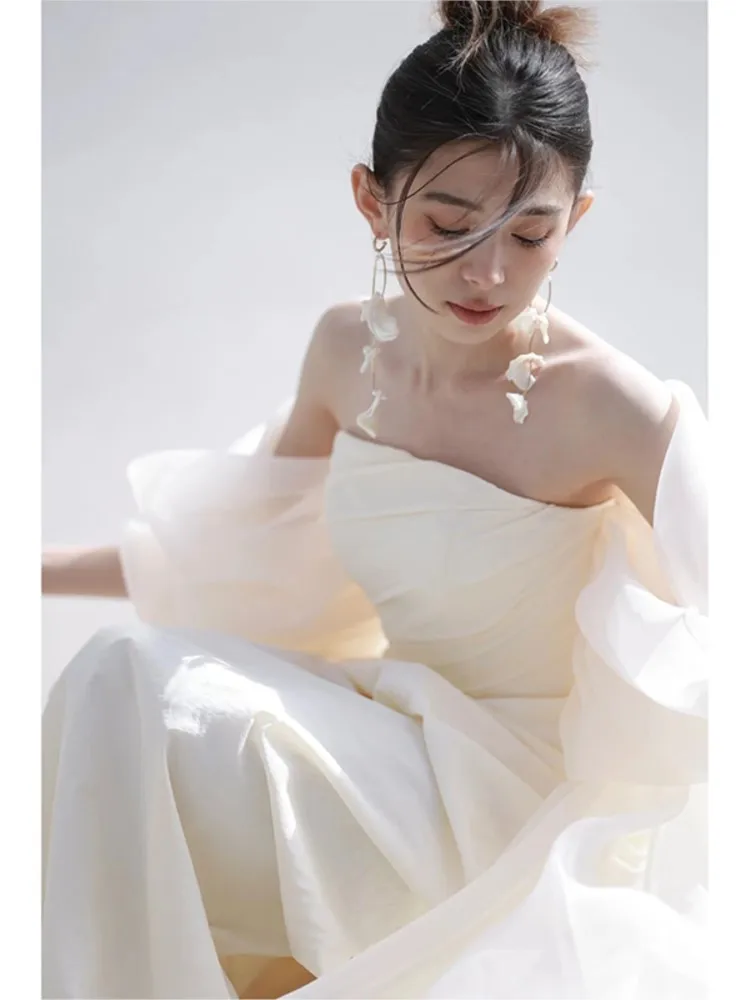 

French Tube Top Light Wedding Dress Mori Style Veil Fishtail Satin