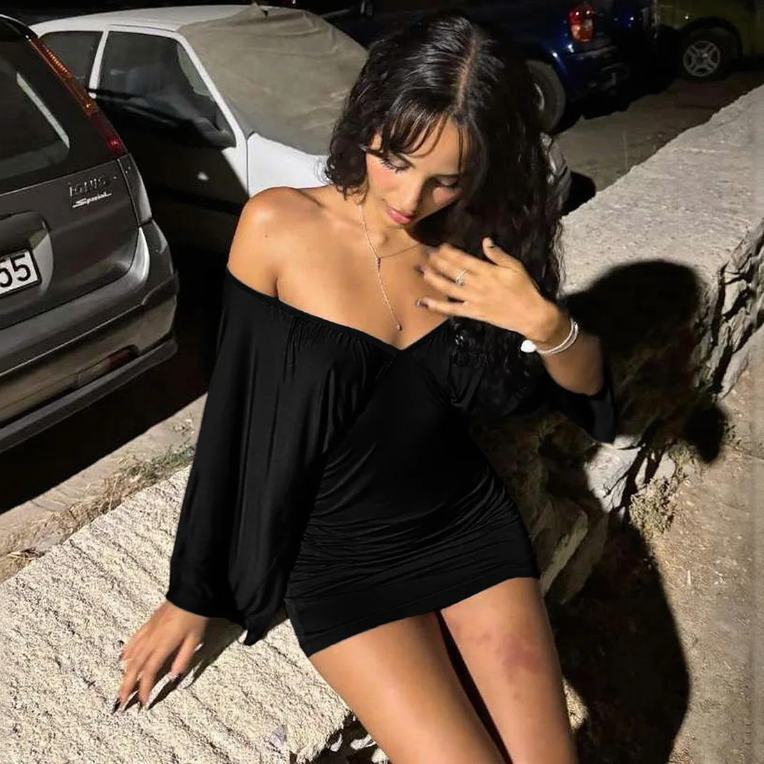 Robe d'automne pour femmes, couleur unie, Sexy, épaules dénudées, dos nu, manches longues, sans bretelles, moulante, Mini