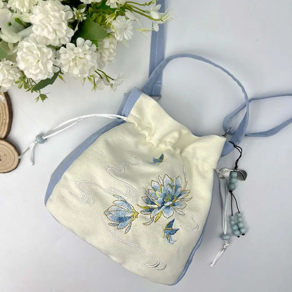 Silk Satin Embroidery Drawstring Bag Shoulder Bag Ethnic Style Hanfu Tassel Bag Purse Flower Bucket Bag Chinese Style Handbag