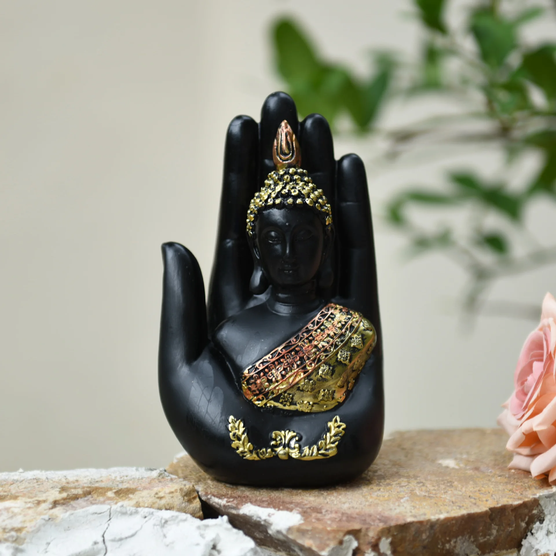 

BUF Resin Palm Buddha Home Decoration Buddha Statue Chinese Zen Buddha in Palm Office Tea Table Decoration Crafts