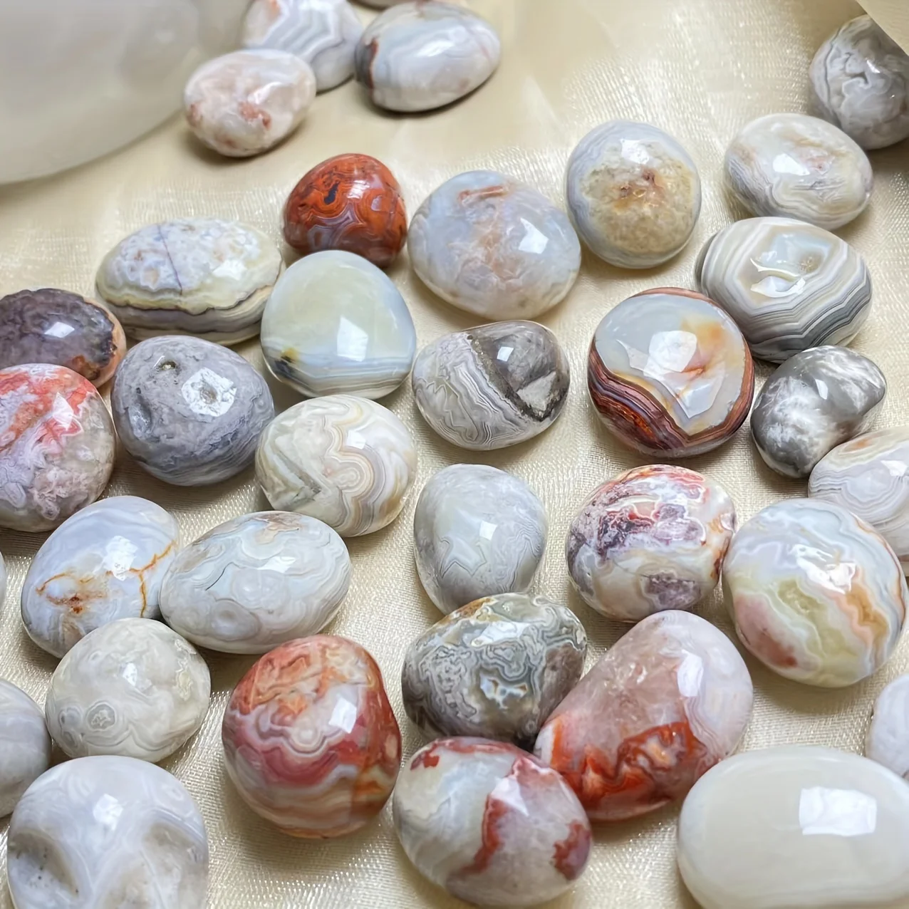 2-4cm Natural Mexican agate crystal roller, polished crystal jewelry, home decoration accessories, vase fillers