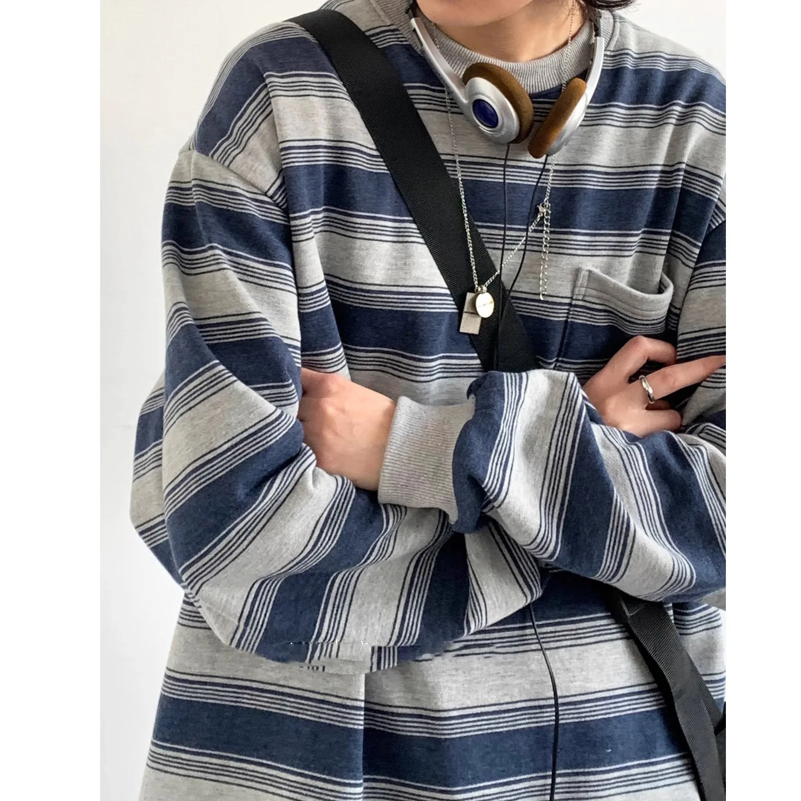 

2025 Retro Old Long-sleeved Spring and Autumn Couple Crew Neck Bottoming Shirt Striped Tooling Sweater Europe and America