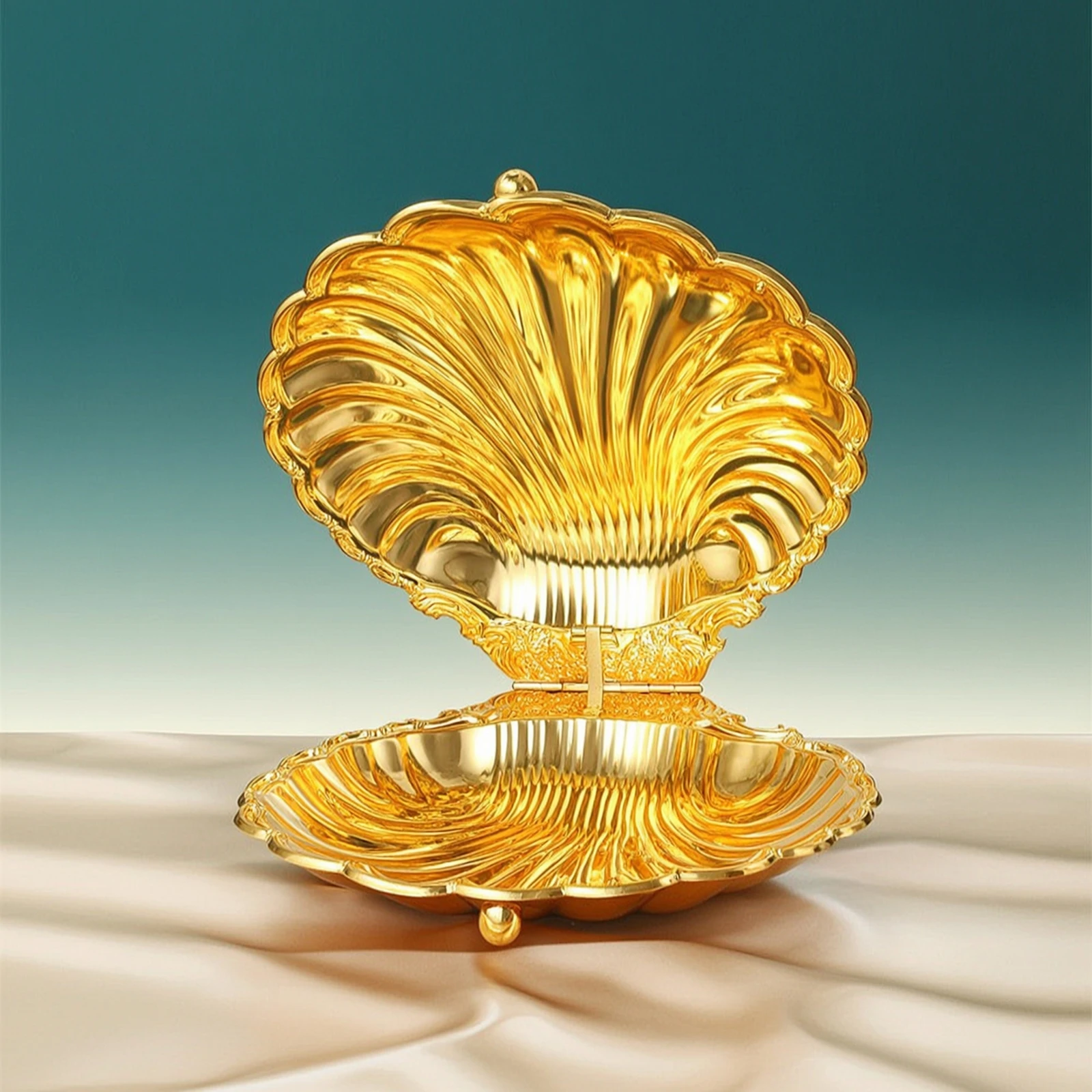 Clam Shell Dish Sculptural Shell-Shaped Plate Clamshell Tray Scalloped Candy Dish Polished for Hosts, Dining Table, Living Room