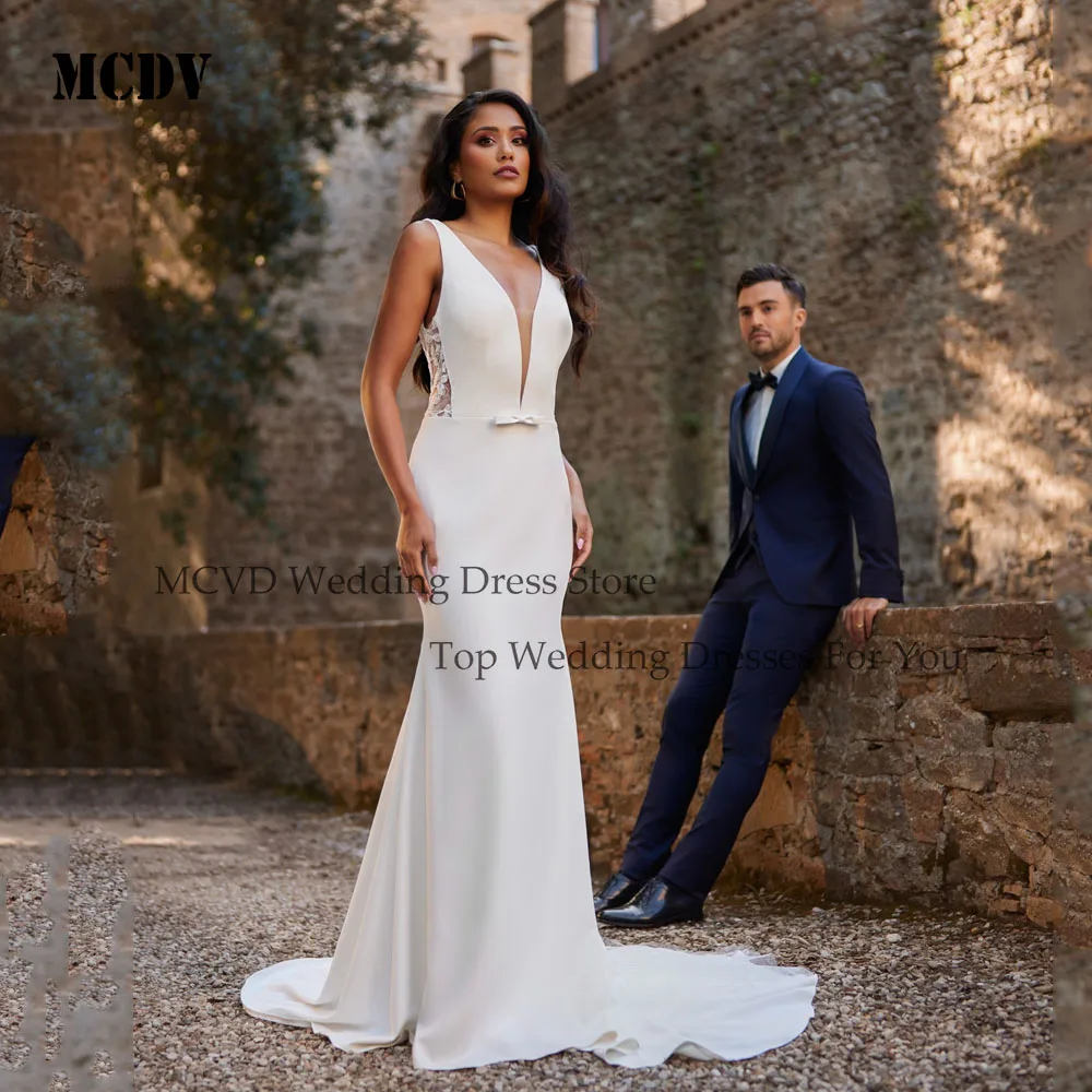 MCDV Spitze Brautkleid Meerjungfrau V-ausschnitt Backless Applique Ärmellose Braut Kleider Angepasst Sweep Zug vestidos de novias 2026