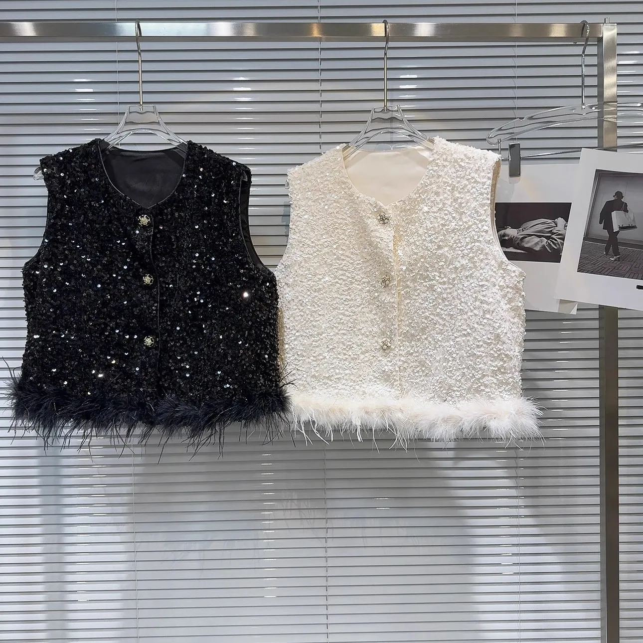 Vinatge Sequined Vest Women Spring Autumn Sleeveless Feather Waistcoat Elegant Jacket Veste Femme