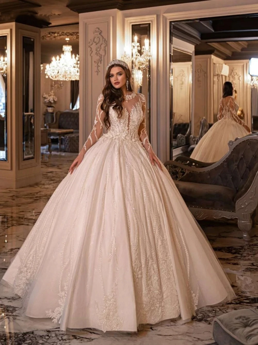 

Luxurious O Neck Wedding Dresses Sequine Applique Long Sleeves Bridal Ball Gowns Custom Made Robes De Mariée