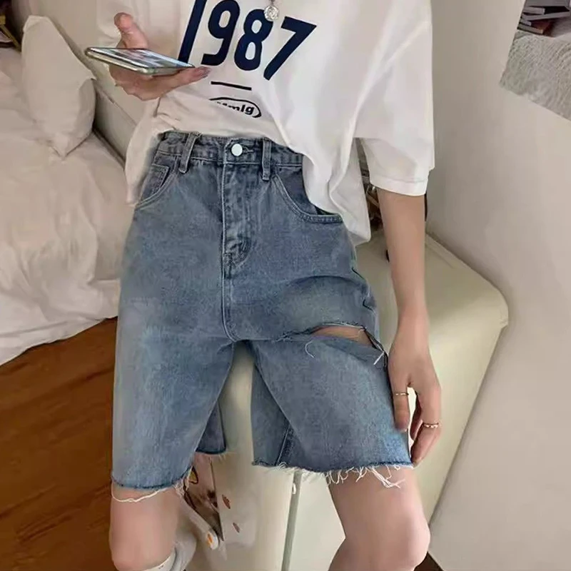 Harajuku High Waist Hole Denim Shorts Women 2025 Summer Wide Leg Five-Pointed Pants Woman Streetwear Vintage Short Jeans Female