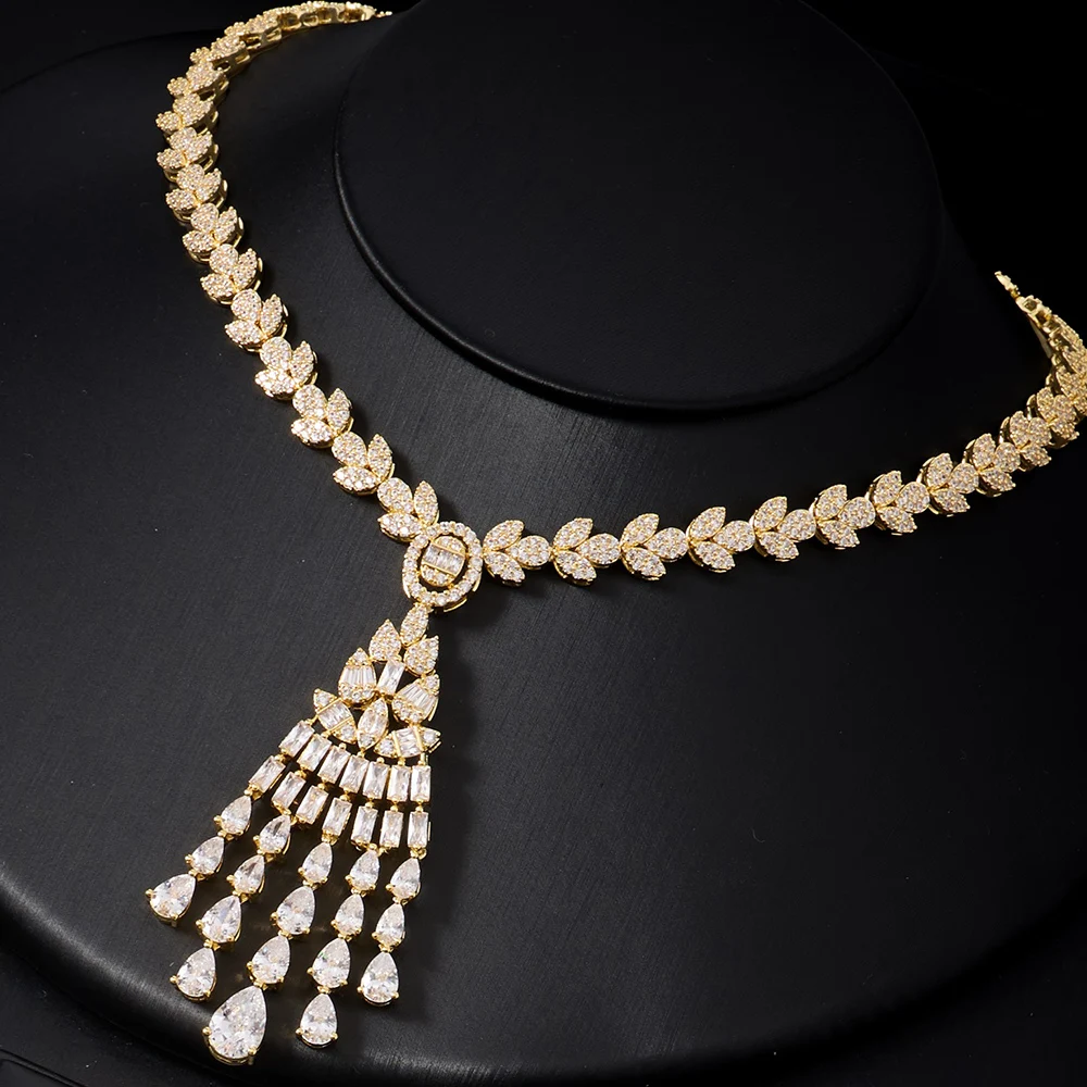00140 Luxury Gold Plated 4Pcs Bridal Jewelry Set Tassel Cubic Zirconia Necklace Earrings Ring Bracelet Women Wedding Party Stat