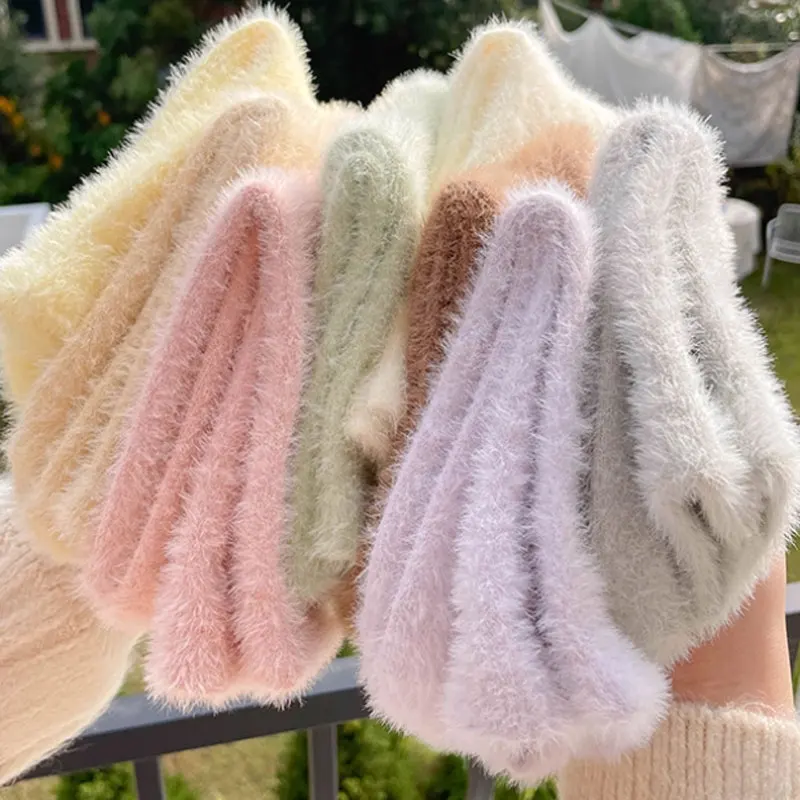 

Теплые женские носки, новые зимние японские модные однотонные пушистые носки для девочек, домашние толстые милые носки-тапочки, каваи, осенние мягкие