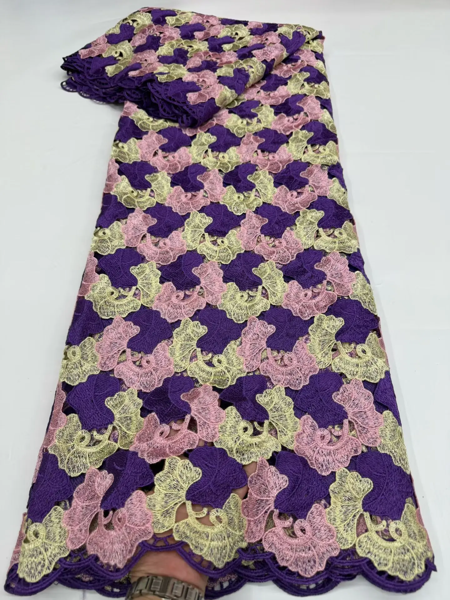 

Новый африканский гипюровый шнур, кружево высокого качества, мягкая вышивка, нигерийская ткань для вечеринок, 2026, роскошное женское платье, швейный материал, M96-1