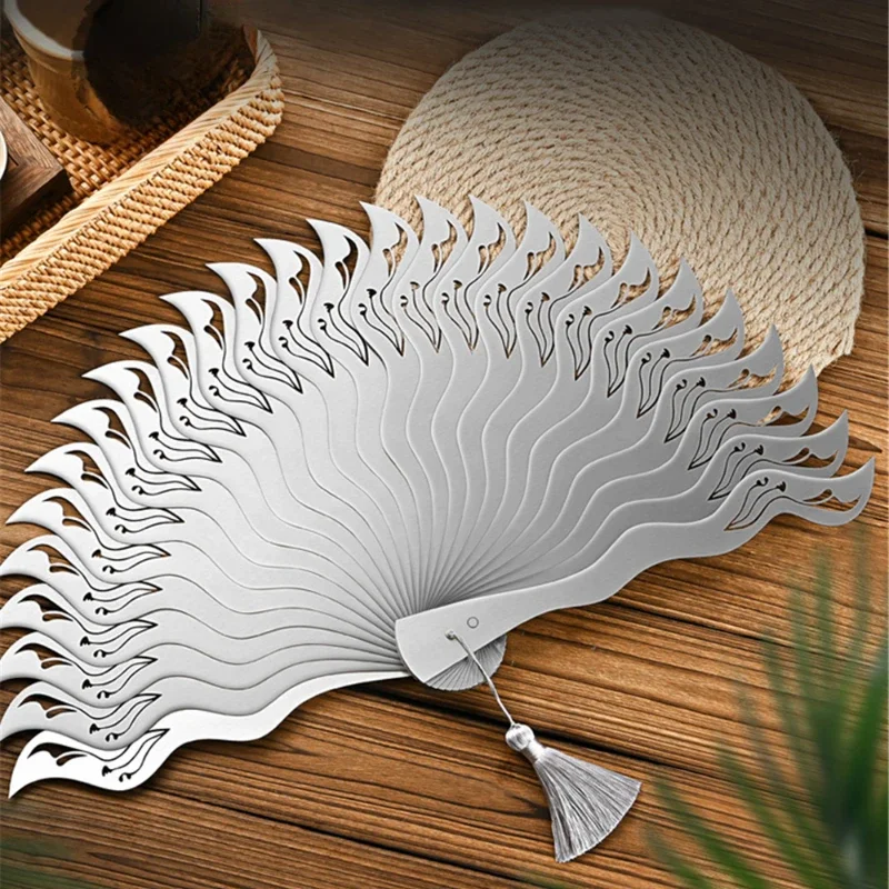 All-metal Fan Kung Fu Flying Feather Blade Stainless Steel Fitness Martial Arts Steel Folding Fan