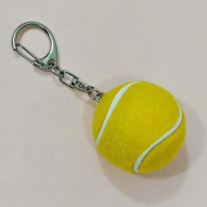 Mini-Tennisball-Schlüsselanhänger in leuchtenden, verschiedenen Farben und mit Metallverschlüssen zur Dekoration von Rucksäcken, kleine Geschenke für Tennisliebhaber. – Detail 2