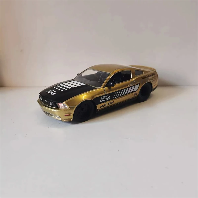 Jada1:24 Ford Shelby GT-500 alloy car model display for children's gift collection