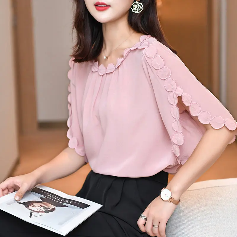 

Summer Loose Short-sleeved Chiffon Blouse Solid Color Large Size Lace Collar T-shirt Simple Breathable Stylish Women's Top