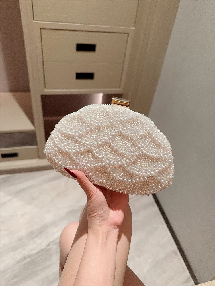 

Beading Women Clutch Bags Pearl Hollow Out Metal Chain Shoulder Handbags Flap Glitter Rhinestones Party Dinner Prom Cocktail Eve