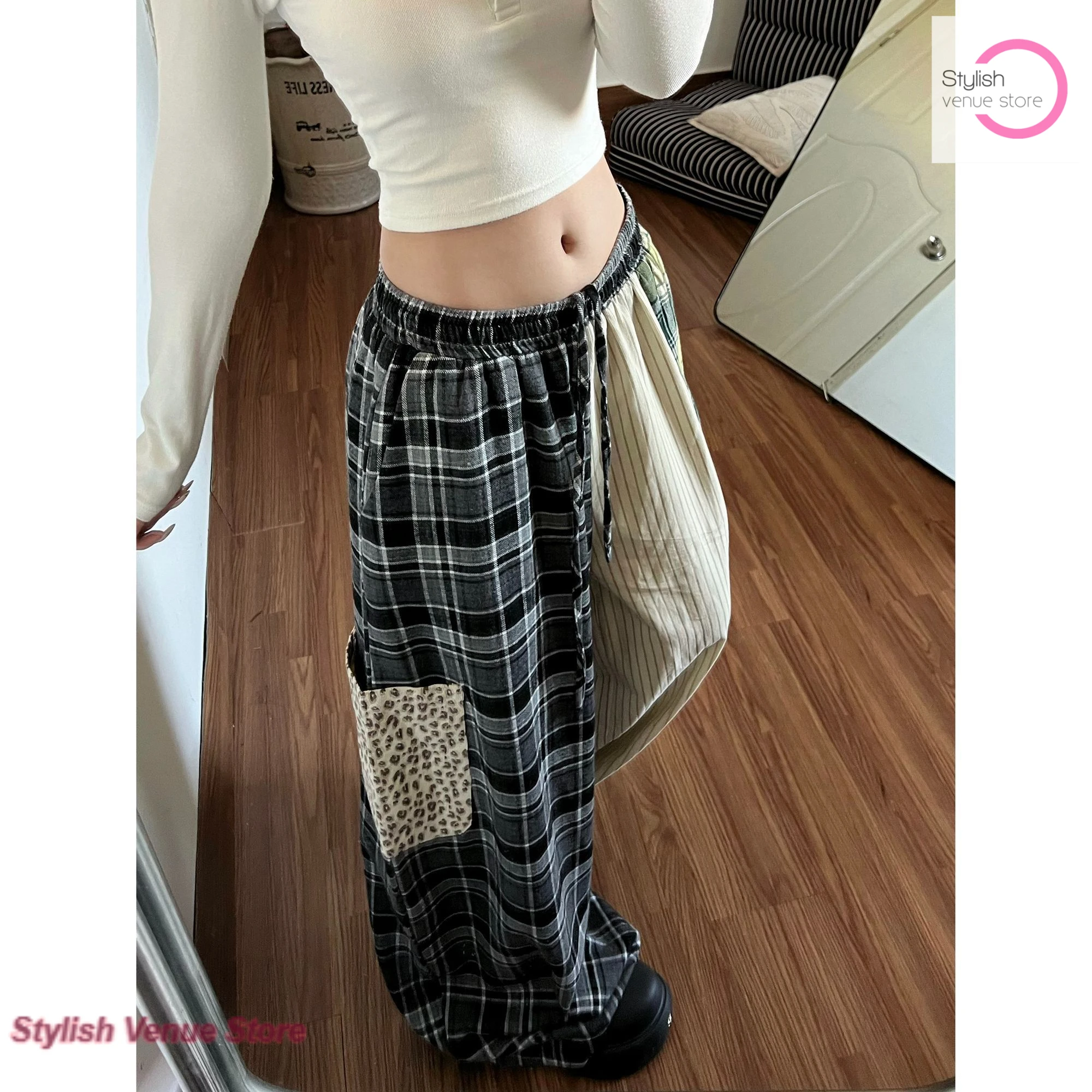 Japanese literary stitching checkered wide-leg pants women's summer thin fashion high waist elastic waist retro mop pants.