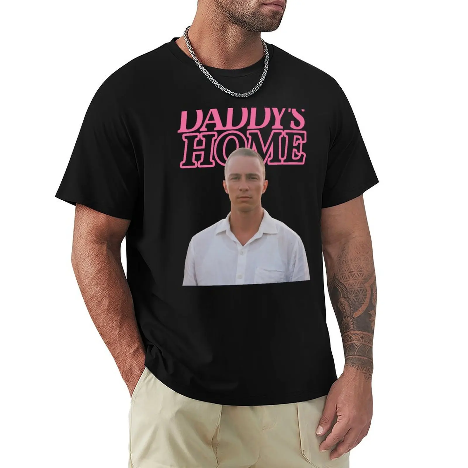 

Daddy's Home Drew Starkey Pink T-Shirt Anime t-shirt funny costumes outfits for men