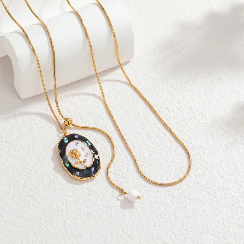 EILIECK Ovales Emaille-Blumen-Halsketten- und Ohrring-Set, Trendiger Edelstahl-Schmuck, Wasserdicht, Goldene Textur für Damen – Detail 15