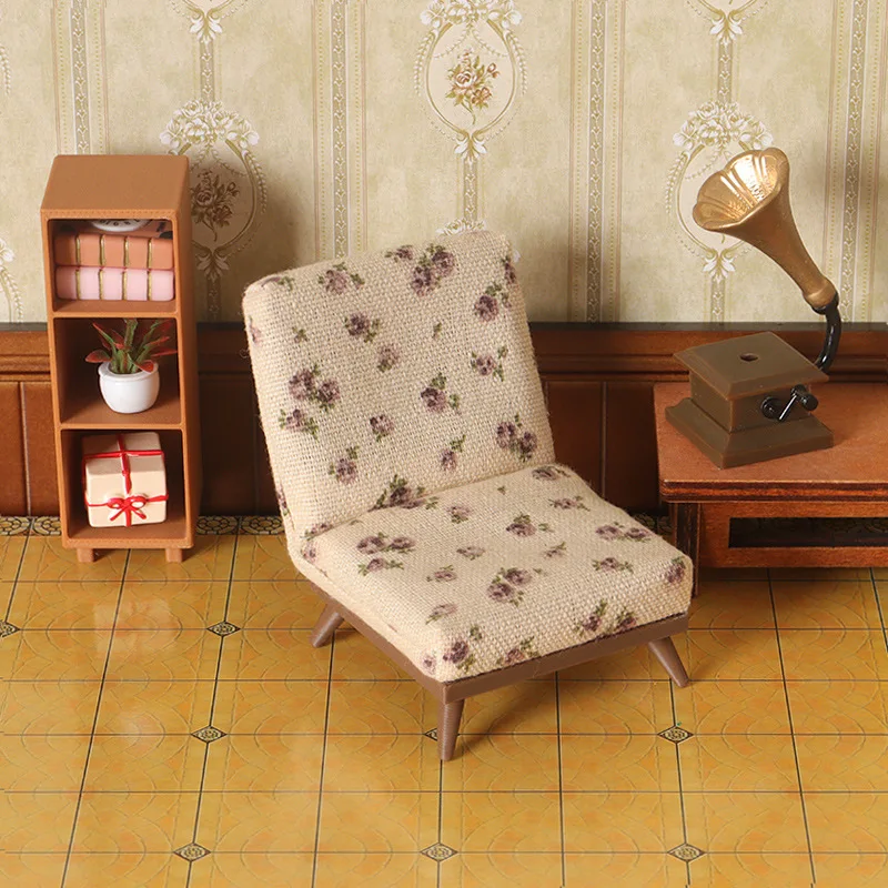 

1:12 Dollhouse Floral Armchair, Mini Fabric Sofa Chair for Living Room, Ideal for Diorama & BJD Doll Decor