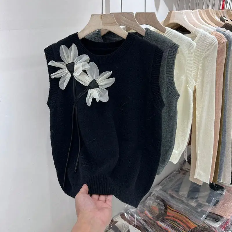 Autumn Sweater Vests Women O-neck Loose All-match 3D Flower Design Elegant Graceful Outerwear Chic Winter Tops Knitting Female