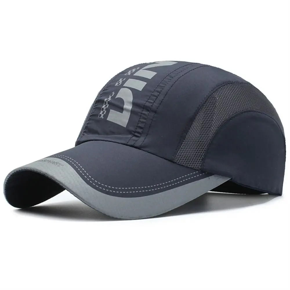 Berretto estivo traspirante ad asciugatura rapida Cappello sportivo snapback impermeabile Berretto da baseball con protezione solare regolabile Pesca in bicicletta