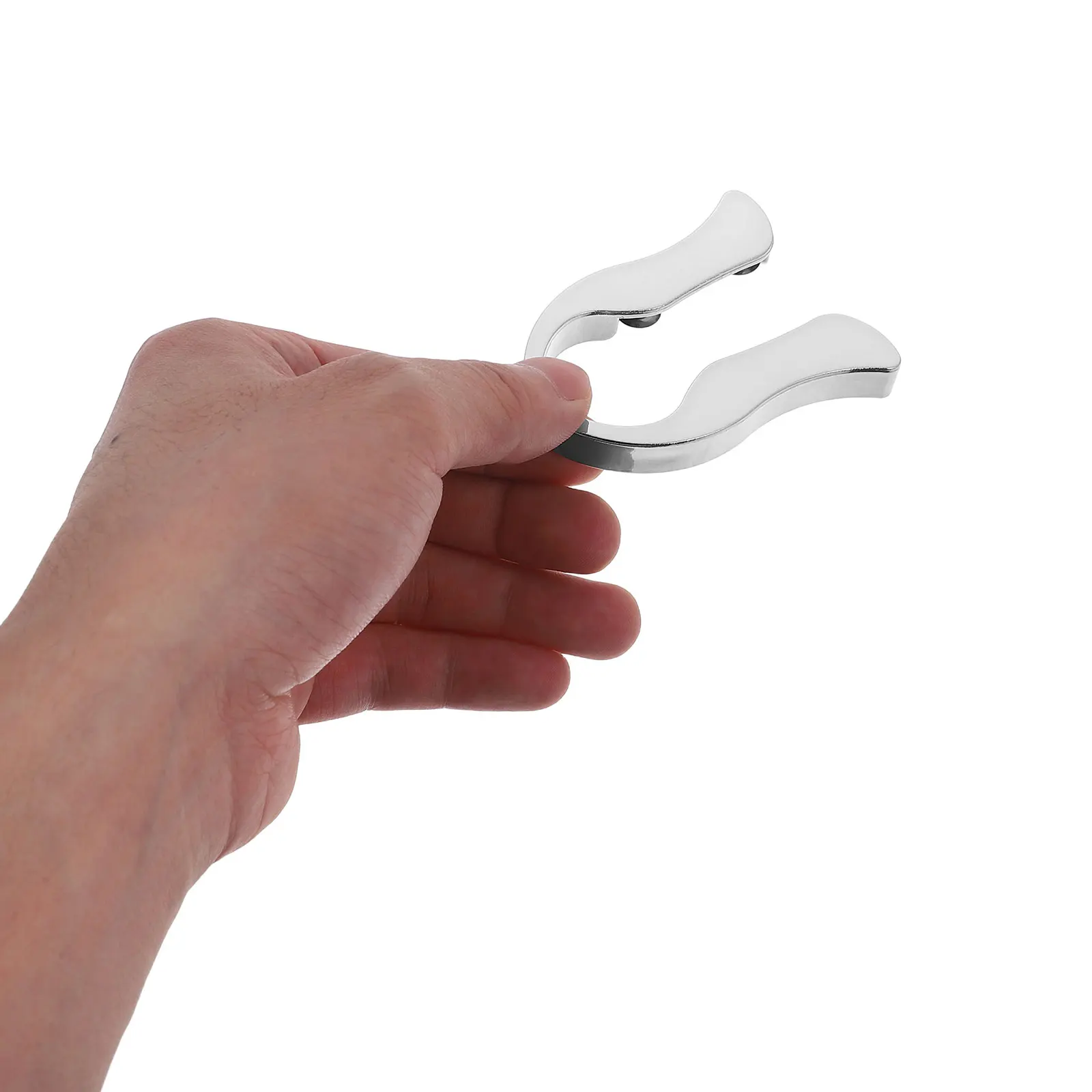 

Foil D6 Fish Tail Silver Single Wheel Bottle Opener Kitchen Tool Plastic Household Accessory Precise Clean Cuts Safe