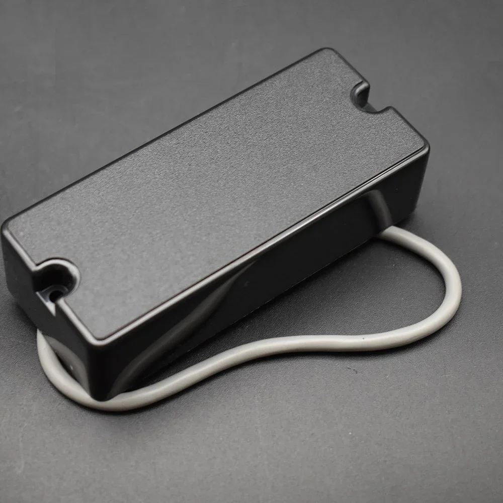 

Sealed Electric Bass Pickup Ceramic Magnet Double Hole for Four-String Five-String Six-String Closed Bass Guitar Pickup