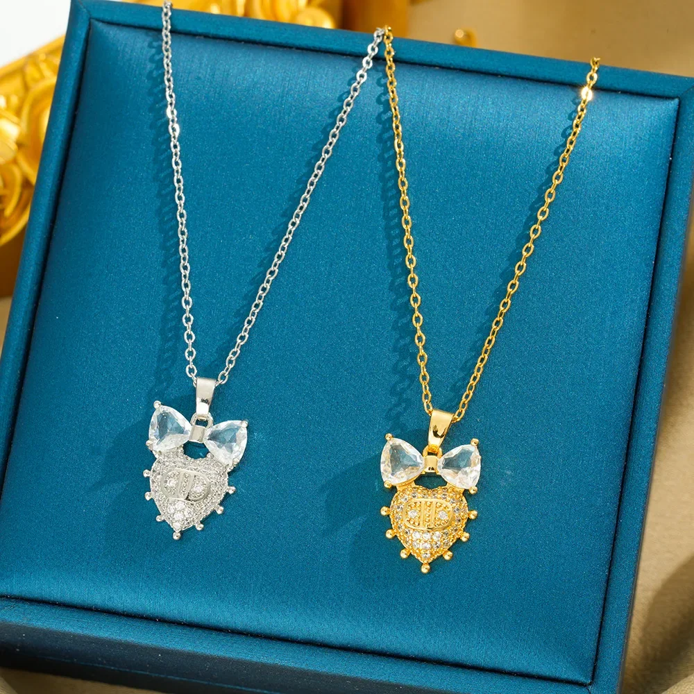 レディース向け新作ボウチタン鋼ネックレス、ファッショナブルで多用途、ニッチなデザイン、ハイエンドで軽い高級感、鎖骨チェーン