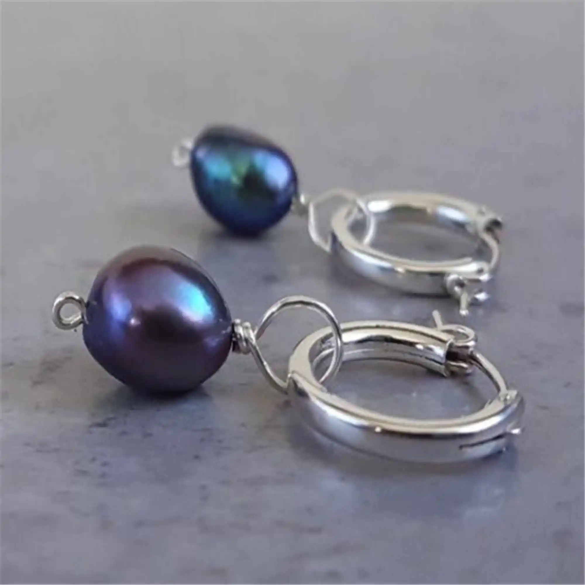 

9-10mm black Baroque South Sea Pearl Earrings Circular Gold Hooks Ear Clip-on Earbob Women Hoop