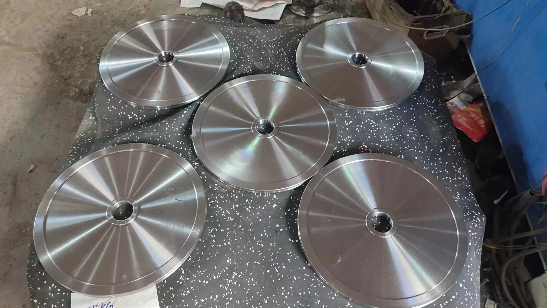 Custom Gym Weight Plates Set 2.5kg 5kg 20kg 45lb Steel Material Discs for Trainingpromote sales