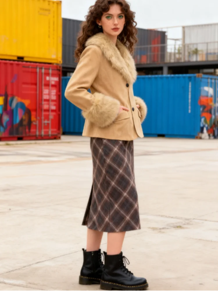 

Faux Fur Collar Women's Coat Patchwork Suede Single Breasted Pocket Slim Jackets 2025 Autumn Chic Street Office Lady Outerwear