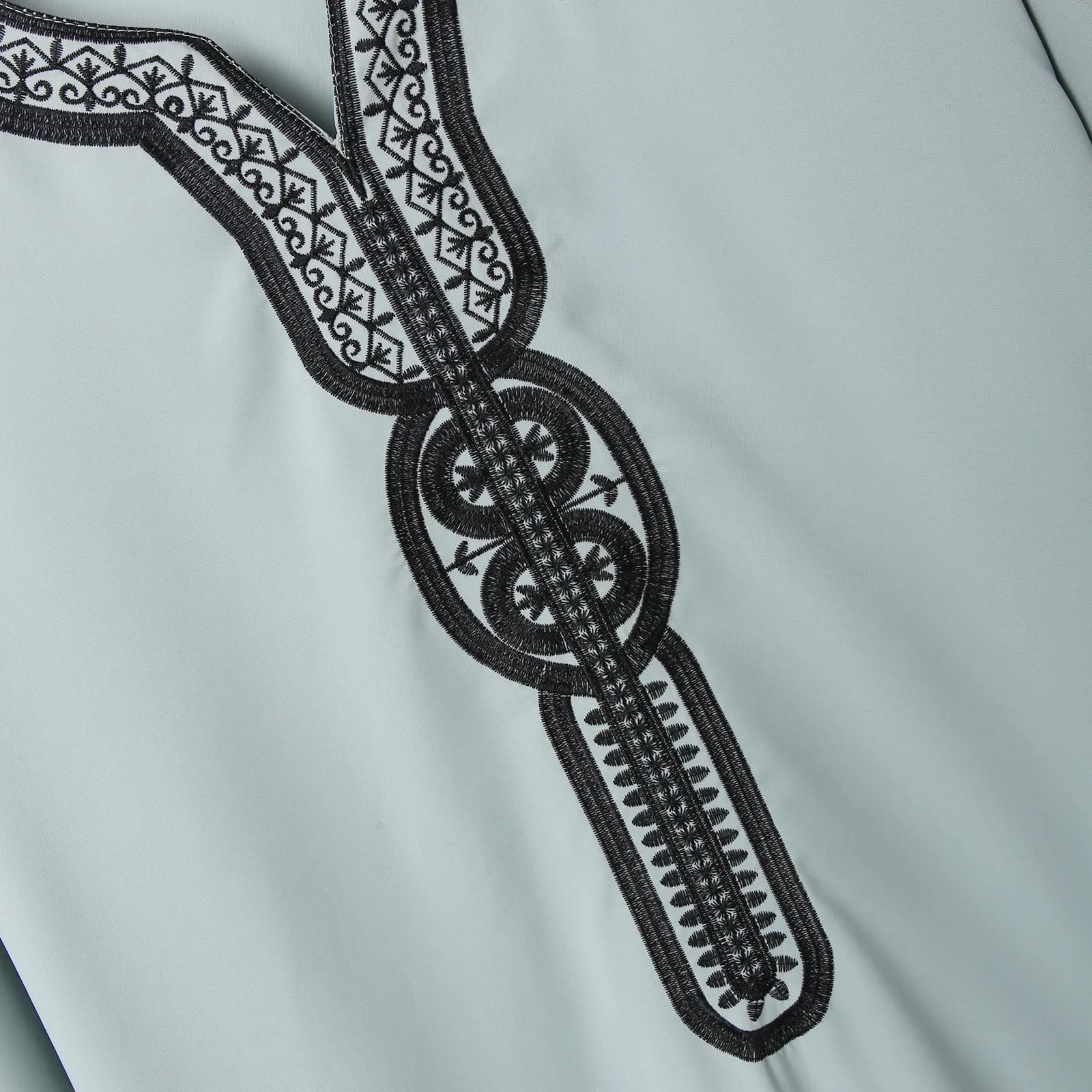 Arabian Sle Embroidered Long Robe for Men Dubai Sle Casual Summer Clothing Middle-aged Men's Faionable Ethnic Wear